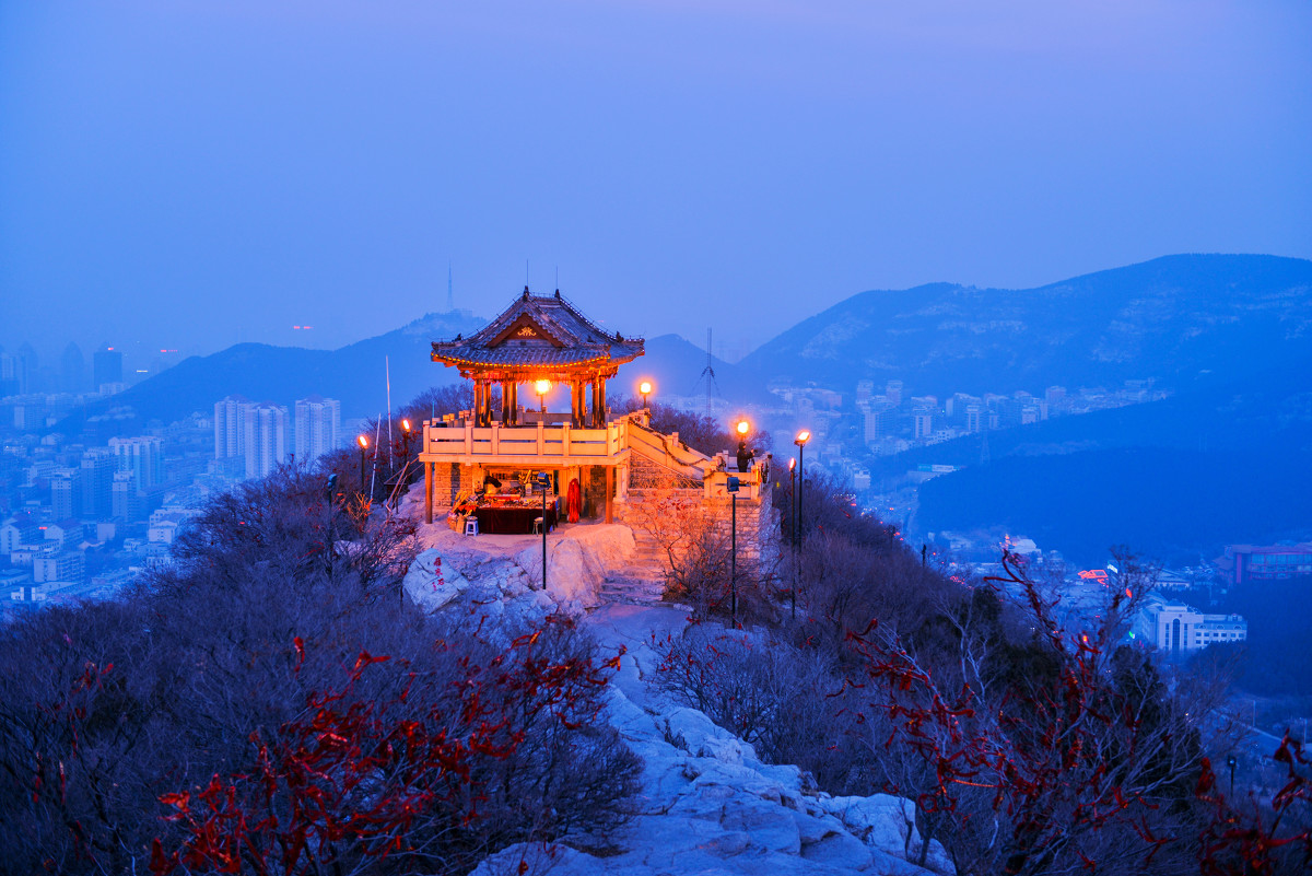 濟(jì)南千佛山夜景亮化-景觀亮化